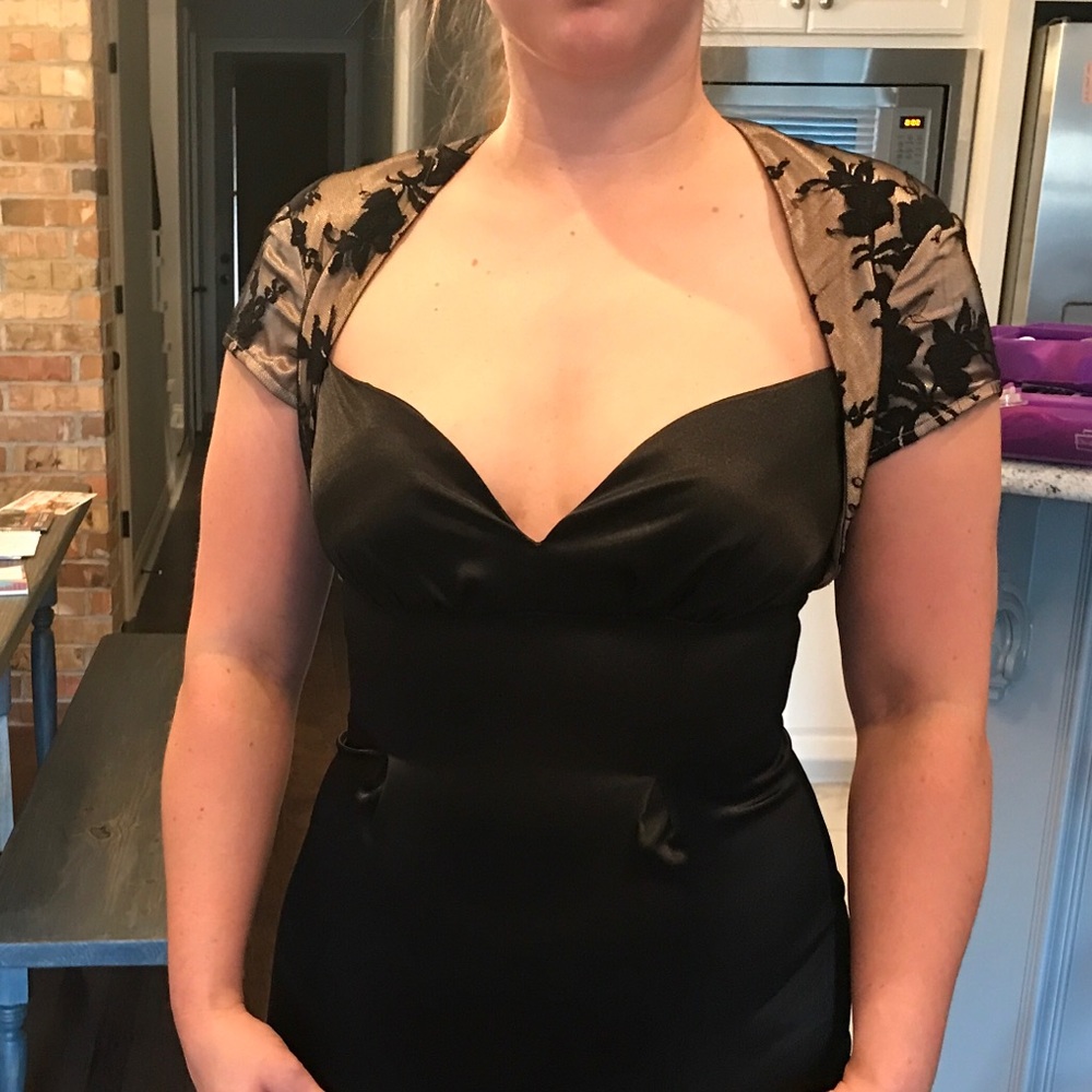 Cocktail dress - Gorgeous Neckline!